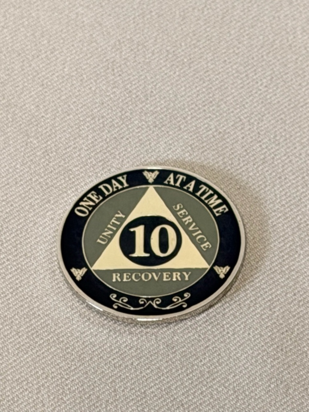Recovery Milestone Token - 10 Year Commemorative Coin - Black & Cream